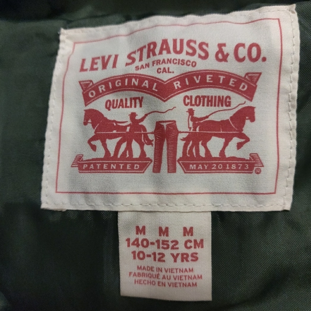 Levi's roket water resistant puffer jacket - Picture 5 of 8